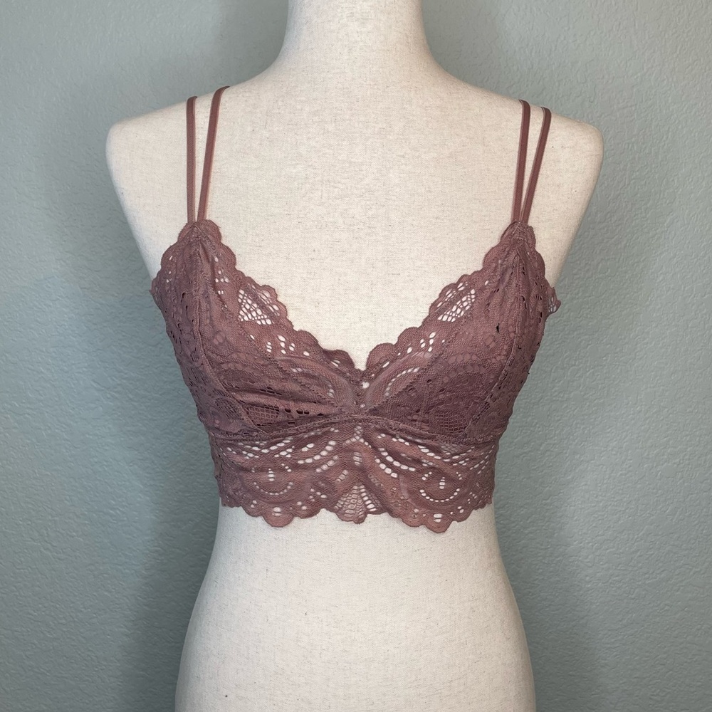 SO Purple Mauve Lace Criss Cross Strappy Boho Bralette | Small